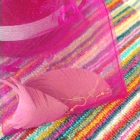 Accessories Bundle - Picture 7 of 9